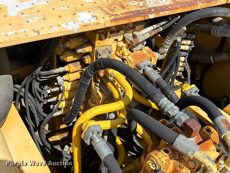 image for item EU0503 Komatsu PC300LC excavator