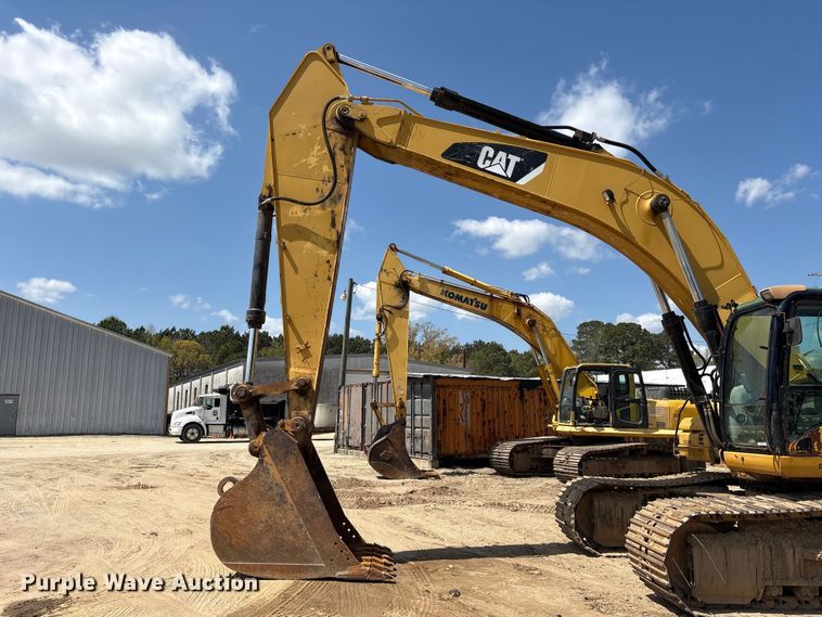 image for item EU0504 2008 Caterpillar 330D excavator
