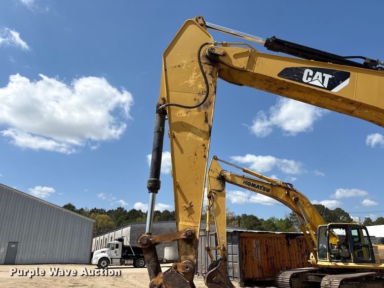 image for item EU0504 2008 Caterpillar 330D excavator