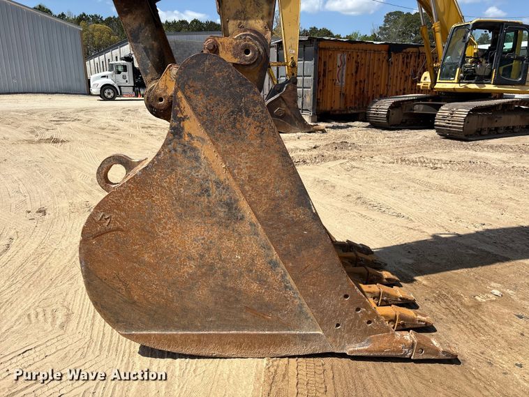 image for item EU0504 2008 Caterpillar 330D excavator