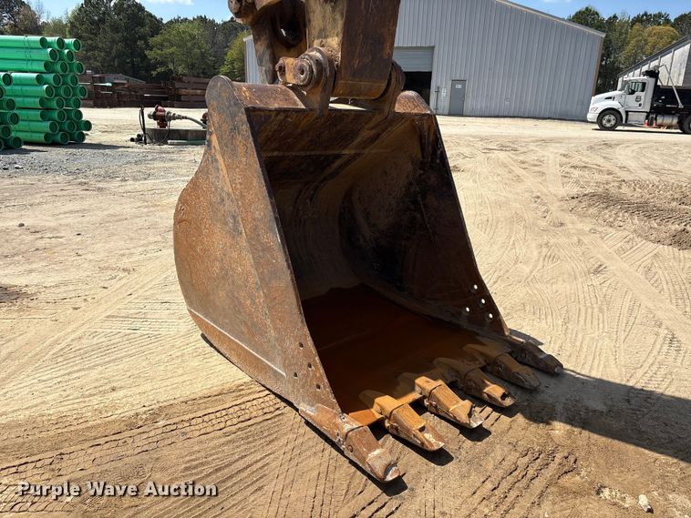 image for item EU0504 2008 Caterpillar 330D excavator