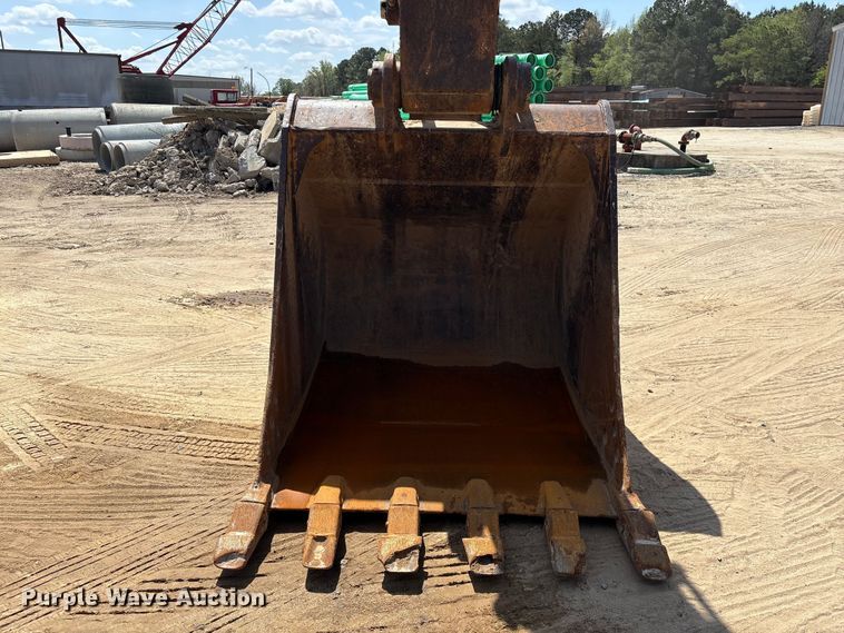 image for item EU0504 2008 Caterpillar 330D excavator