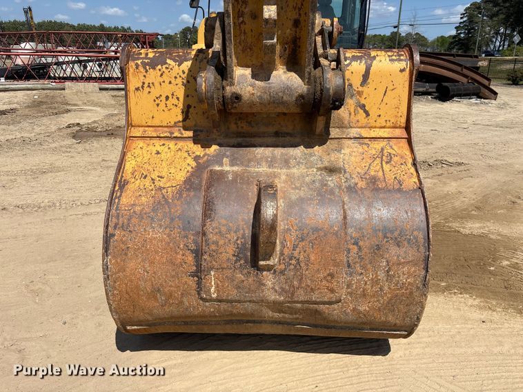 image for item EU0504 2008 Caterpillar 330D excavator
