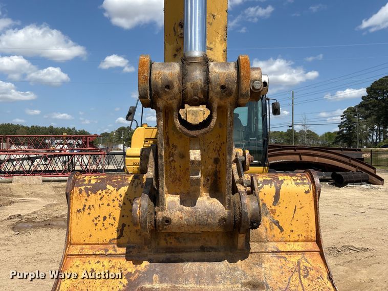 image for item EU0504 2008 Caterpillar 330D excavator