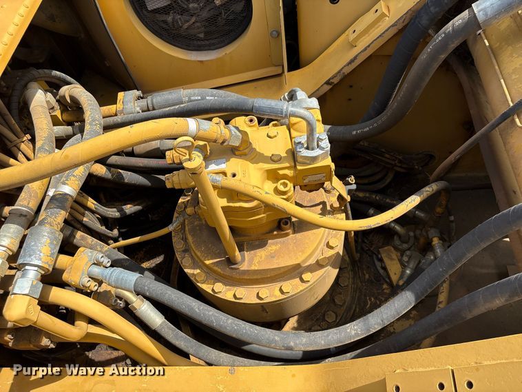 image for item EU0504 2008 Caterpillar 330D excavator