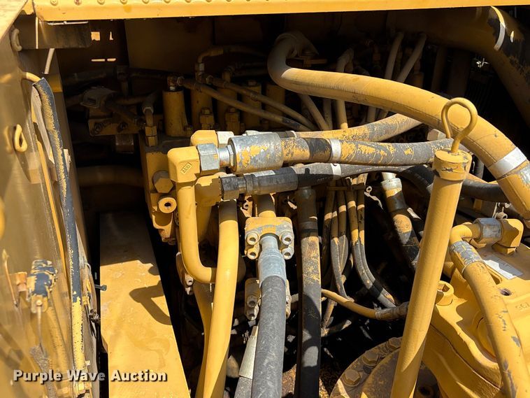 image for item EU0504 2008 Caterpillar 330D excavator