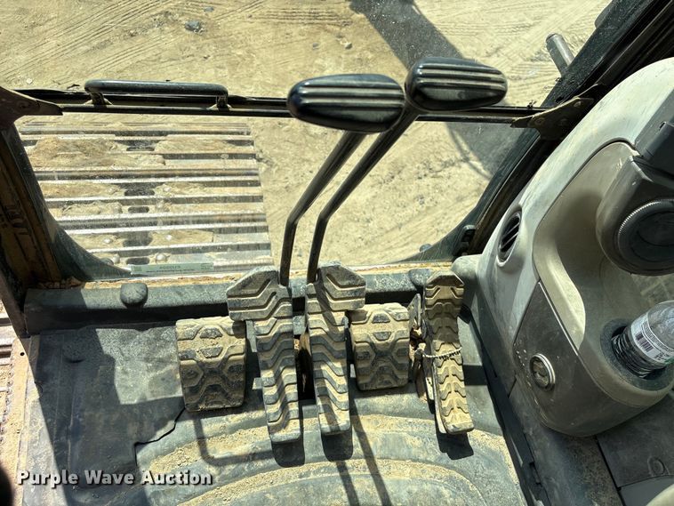 image for item EU0504 2008 Caterpillar 330D excavator