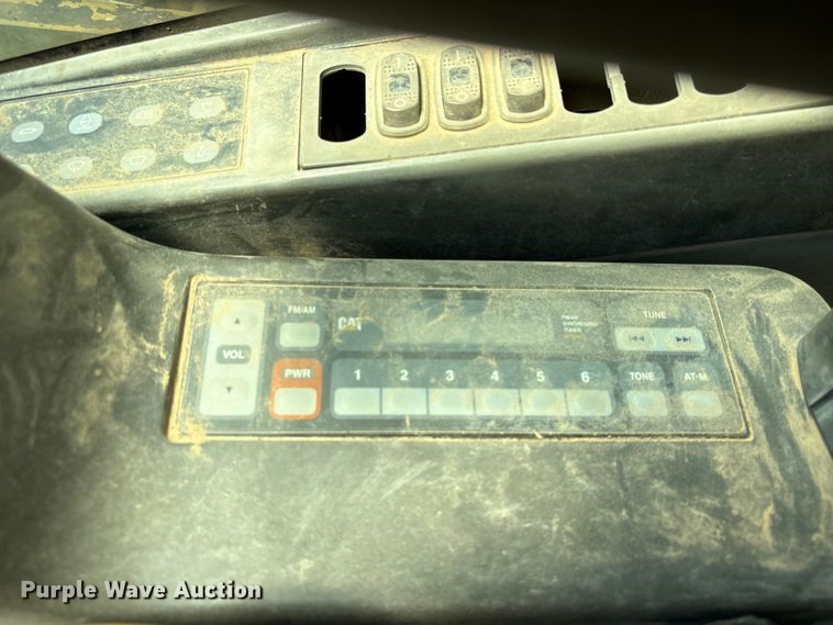 image for item EU0504 2008 Caterpillar 330D excavator