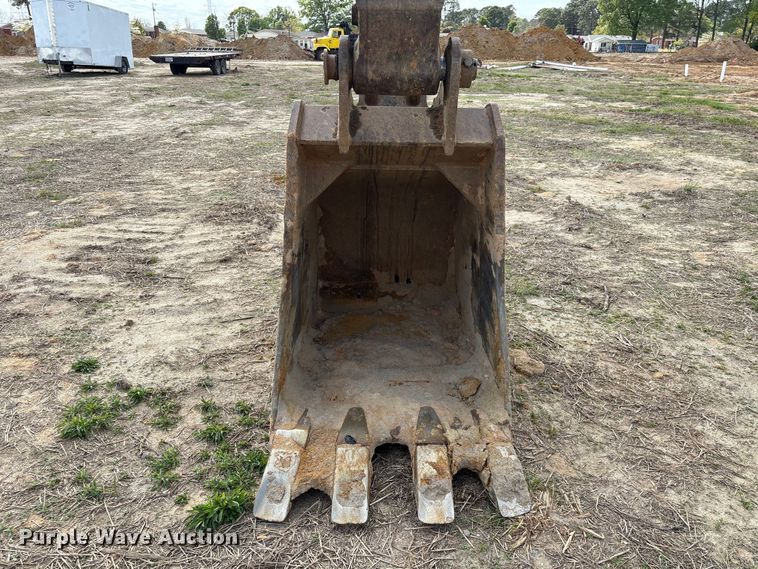 image for item EU0510 Komatsu PC300LC excavator