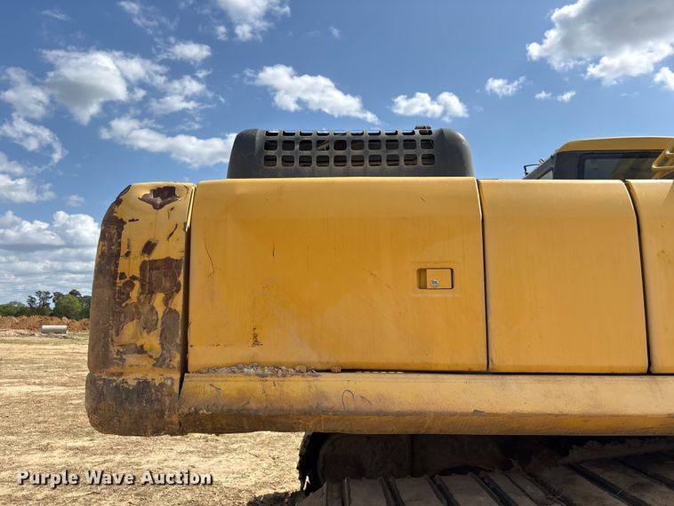 image for item EU0510 Komatsu PC300LC excavator