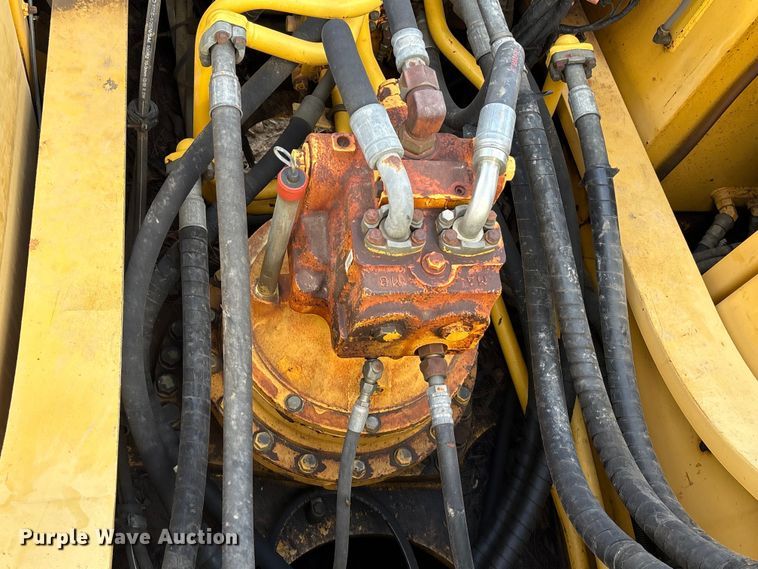 image for item EU0510 Komatsu PC300LC excavator