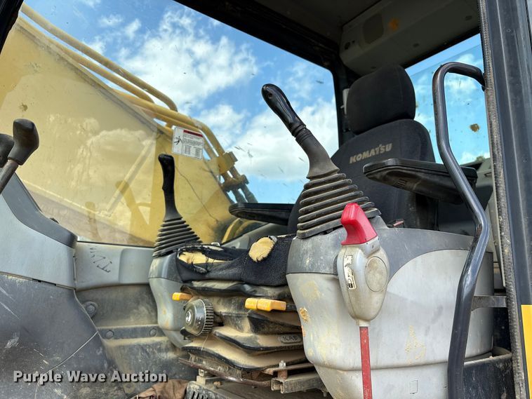 image for item EU0510 Komatsu PC300LC excavator