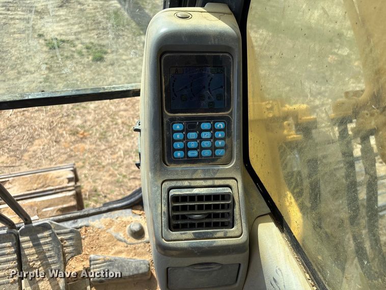 image for item EU0510 Komatsu PC300LC excavator