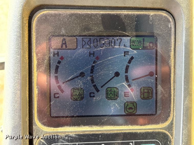 image for item EU0510 Komatsu PC300LC excavator