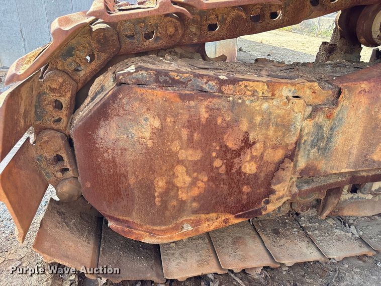 image for item EU0511 1999 Hitachi EX750-5 excavator