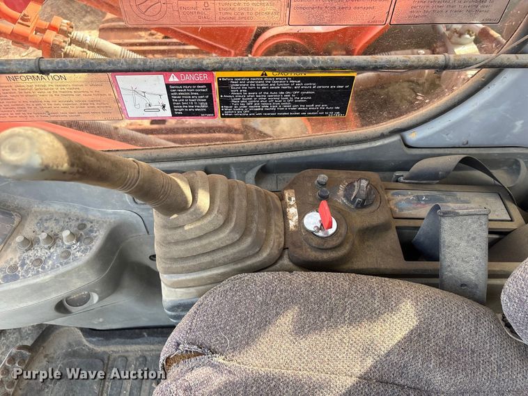 image for item EU0511 1999 Hitachi EX750-5 excavator