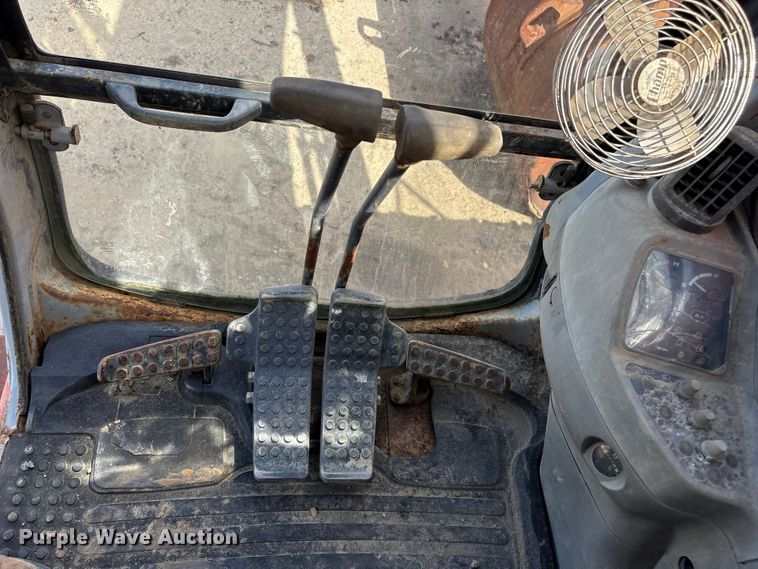 image for item EU0511 1999 Hitachi EX750-5 excavator