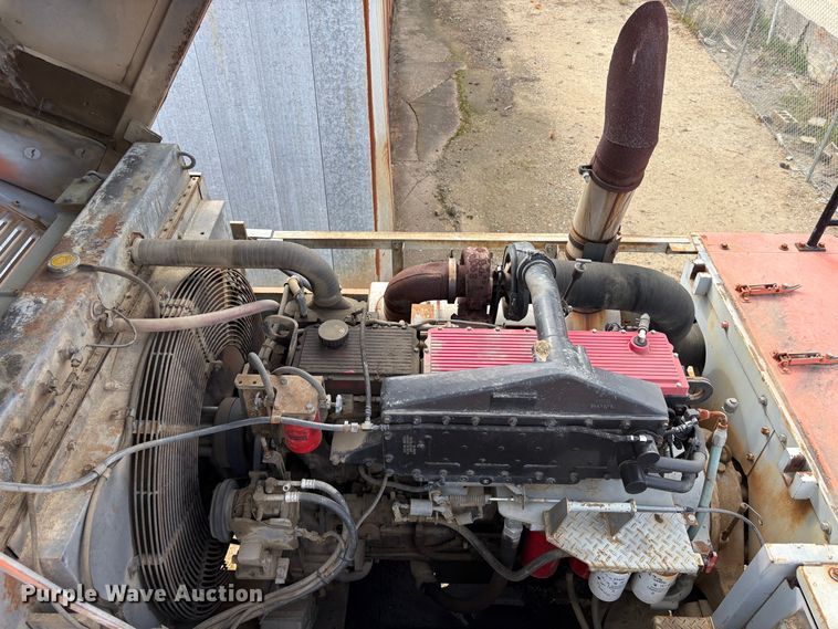 image for item EU0511 1999 Hitachi EX750-5 excavator