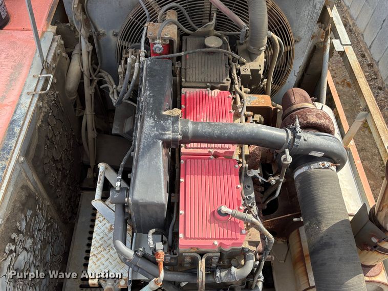 image for item EU0511 1999 Hitachi EX750-5 excavator