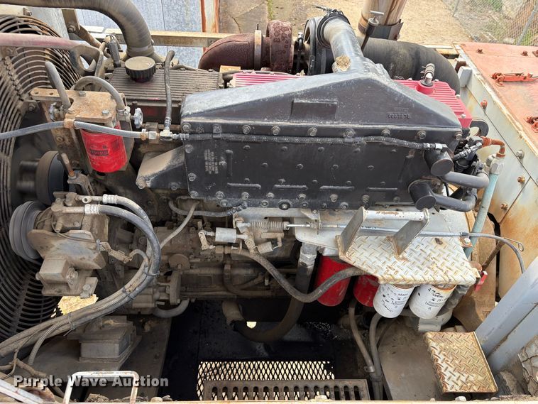 image for item EU0511 1999 Hitachi EX750-5 excavator