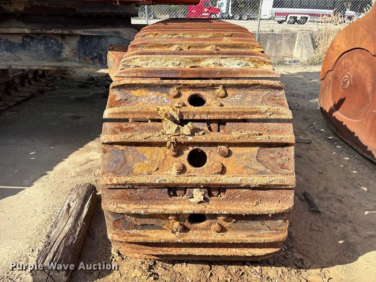 image for item EU0511 1999 Hitachi EX750-5 excavator