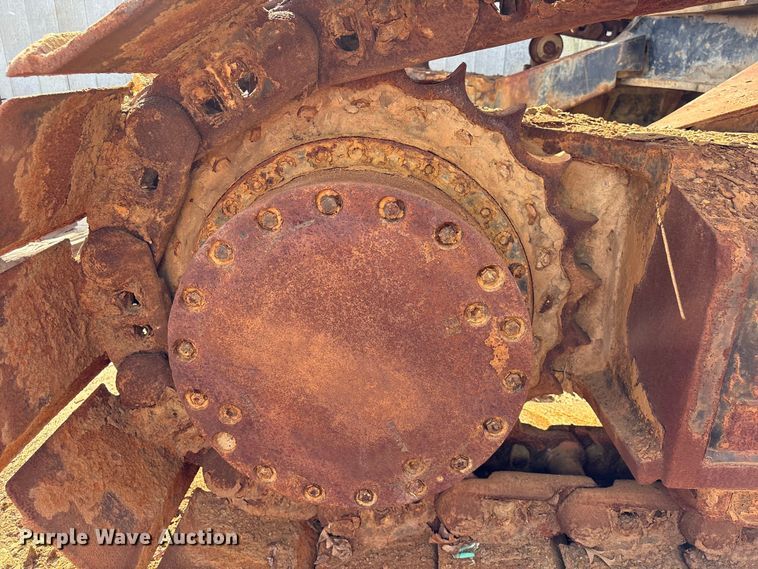 image for item EU0511 1999 Hitachi EX750-5 excavator