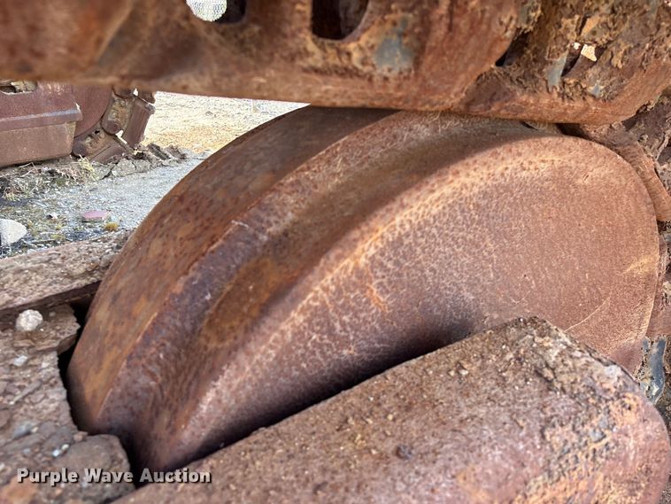 image for item EU0511 1999 Hitachi EX750-5 excavator