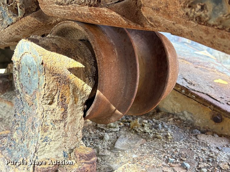 image for item EU0511 1999 Hitachi EX750-5 excavator