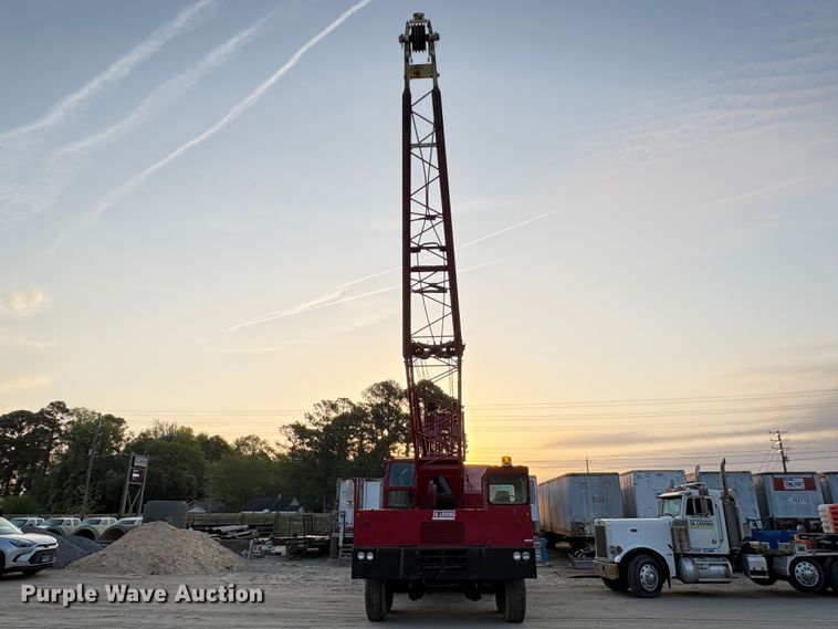 image for item EU0512 1968 Hendrickson 60-D crane