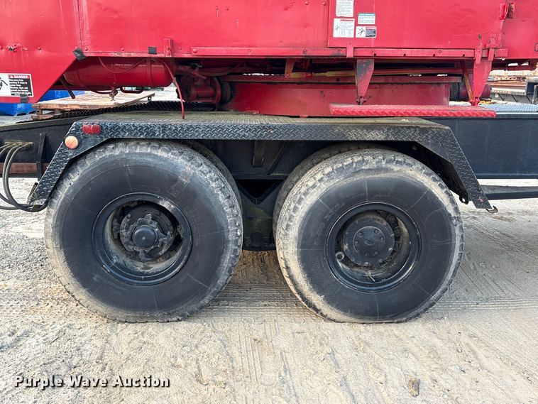 image for item EU0512 1968 Hendrickson 60-D crane