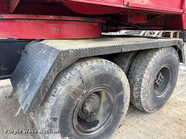 image for item EU0512 1968 Hendrickson 60-D crane