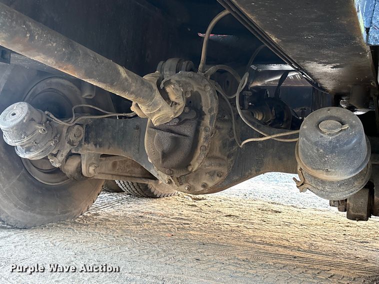 image for item EU0512 1968 Hendrickson 60-D crane