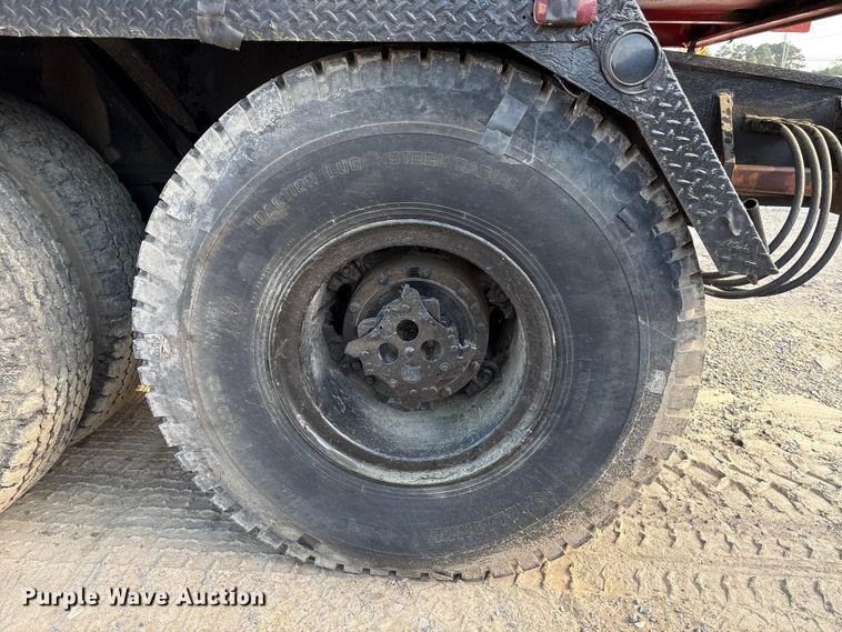 image for item EU0512 1968 Hendrickson 60-D crane