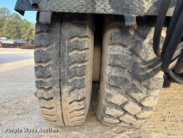 image for item EU0512 1968 Hendrickson 60-D crane