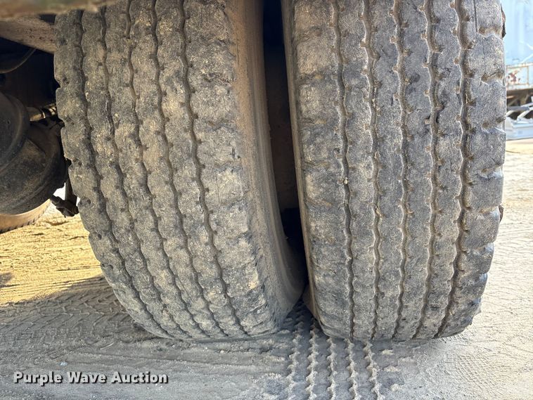 image for item EU0512 1968 Hendrickson 60-D crane