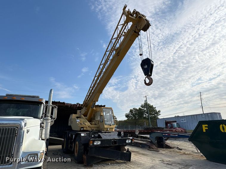 image for item EU0513 1986 Tadano TR-200E-1 crane