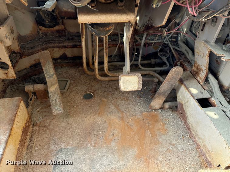 image for item EU0513 1986 Tadano TR-200E-1 crane