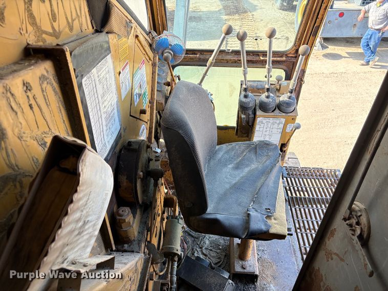 image for item EU0514 1976 Bucyrus-Erie 30-B crane