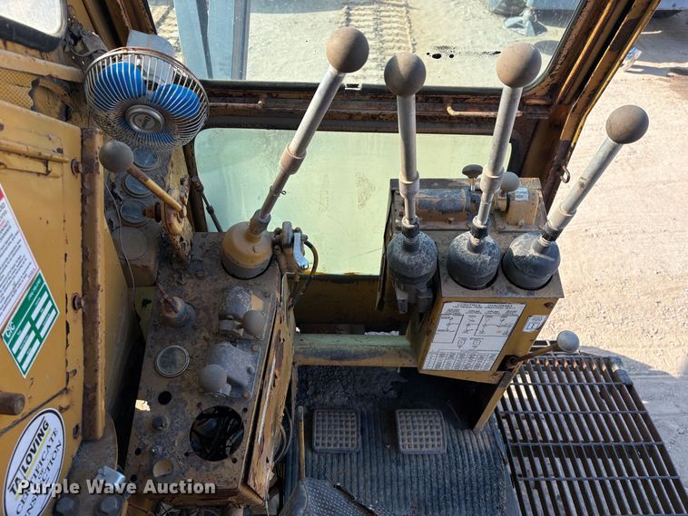 image for item EU0514 1976 Bucyrus-Erie 30-B crane