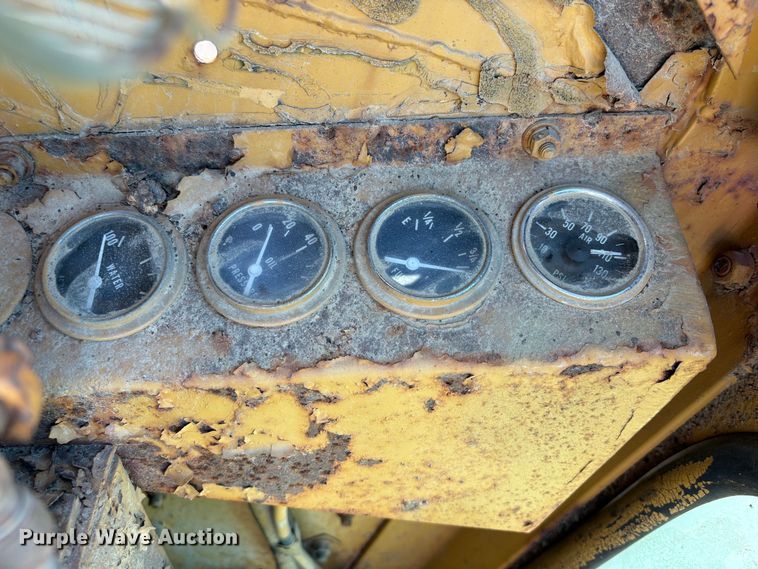 image for item EU0514 1976 Bucyrus-Erie 30-B crane