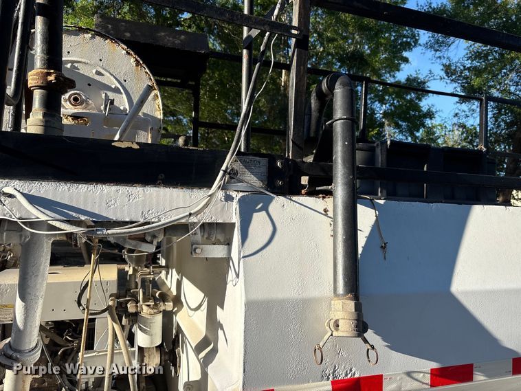 image for item EU0517 2000 Finn T120 hydroseeder