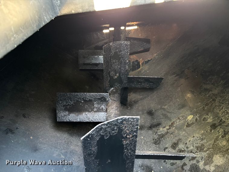 image for item EU0517 2000 Finn T120 hydroseeder