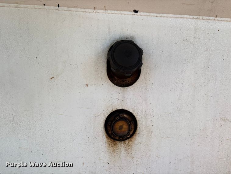 image for item EU0517 2000 Finn T120 hydroseeder