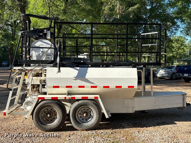 image for item EU0518 Finn T-90-T-II hydroseeder