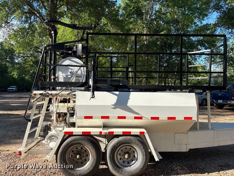 image for item EU0518 Finn T-90-T-II hydroseeder