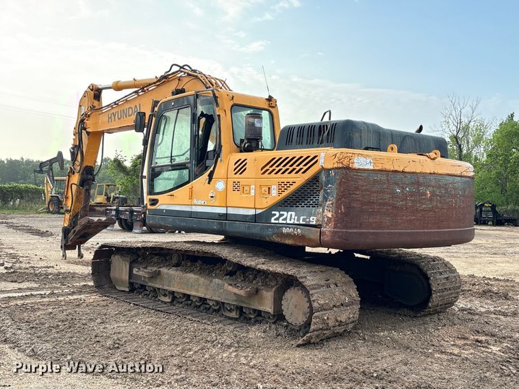 image for item EU0525 2013 Hyundai Robex 220LC-9A excavator