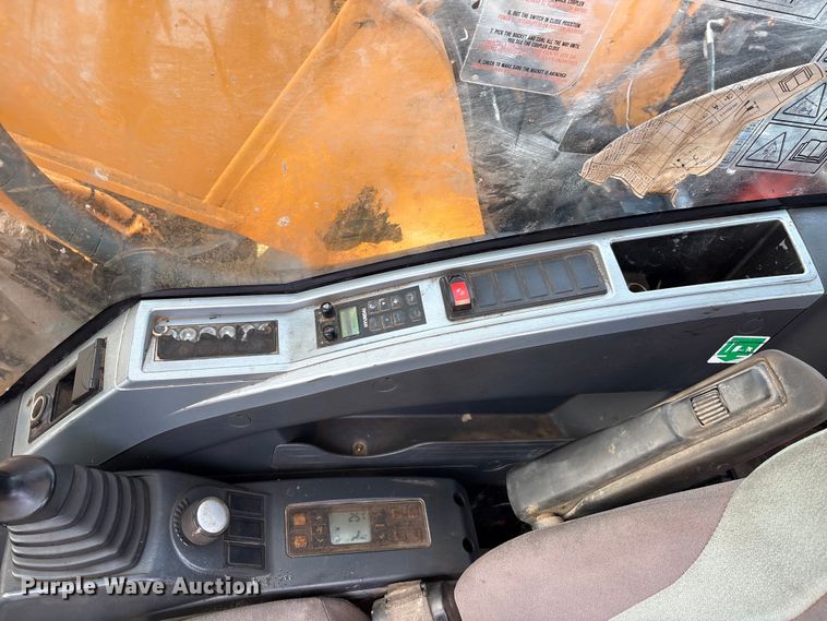 image for item EU0525 2013 Hyundai Robex 220LC-9A excavator