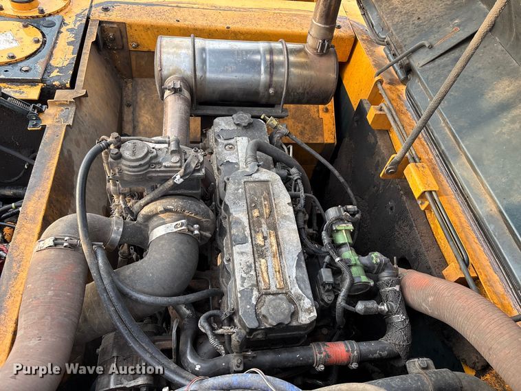image for item EU0525 2013 Hyundai Robex 220LC-9A excavator
