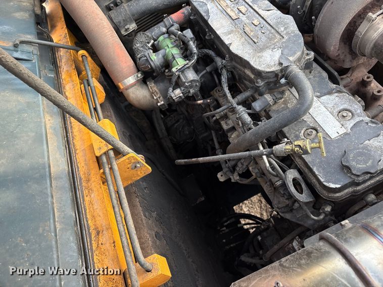 image for item EU0525 2013 Hyundai Robex 220LC-9A excavator