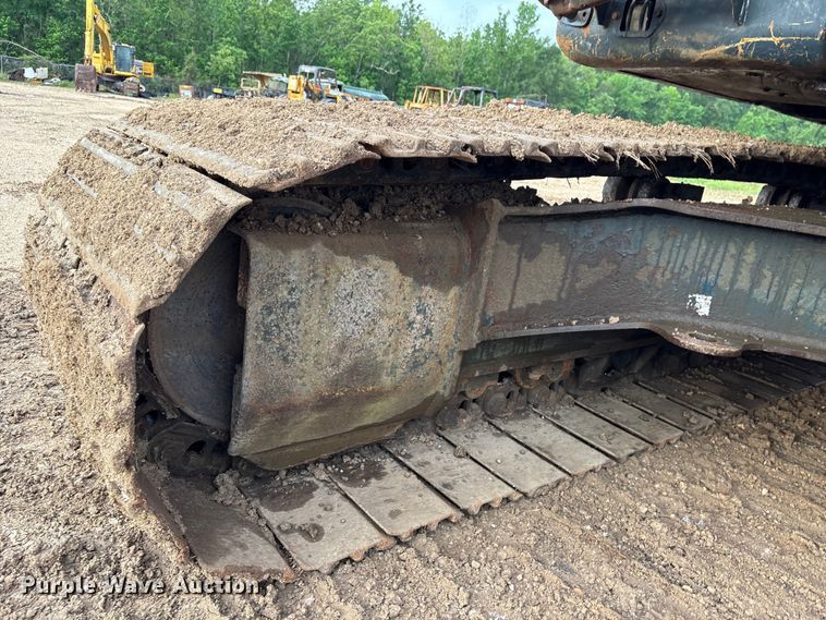 image for item EU0525 2013 Hyundai Robex 220LC-9A excavator